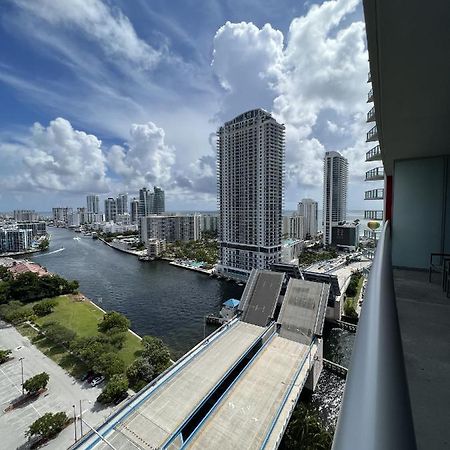 23Rd Floor Luxury & Spacious Beachwalk Resort Apartment With Amazing View Hallandale Beach Exterior photo