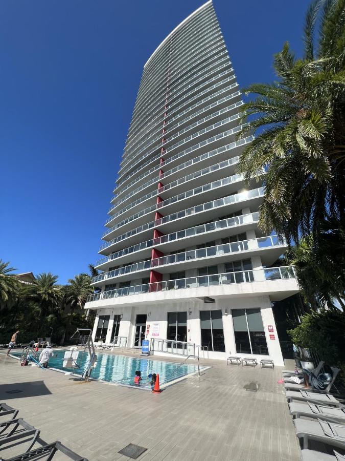 23Rd Floor Luxury & Spacious Beachwalk Resort Apartment With Amazing View Hallandale Beach Exterior photo