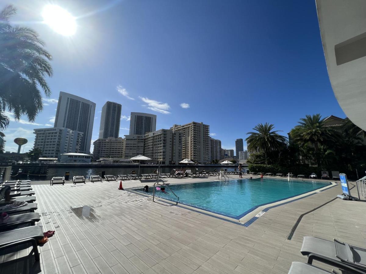 23Rd Floor Luxury & Spacious Beachwalk Resort Apartment With Amazing View Hallandale Beach Exterior photo