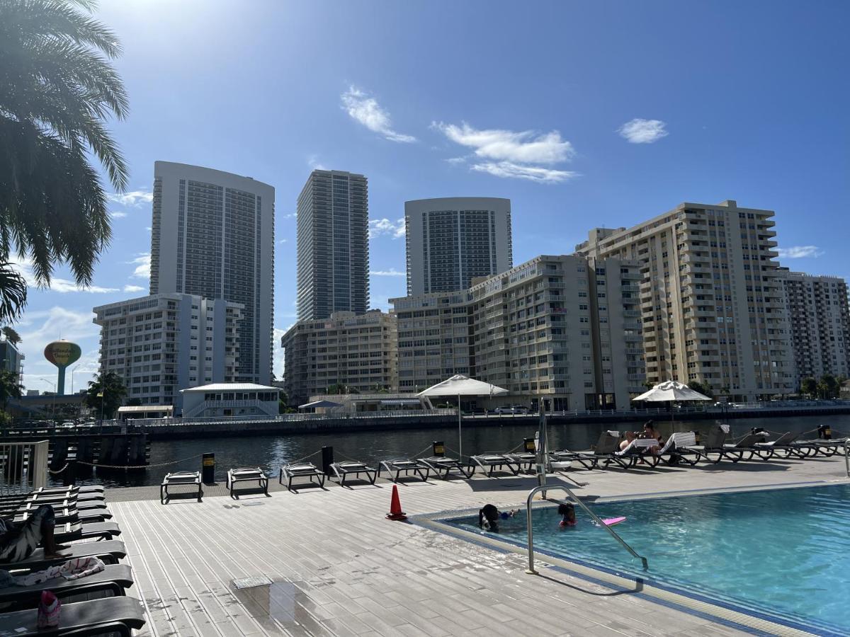 23Rd Floor Luxury & Spacious Beachwalk Resort Apartment With Amazing View Hallandale Beach Exterior photo
